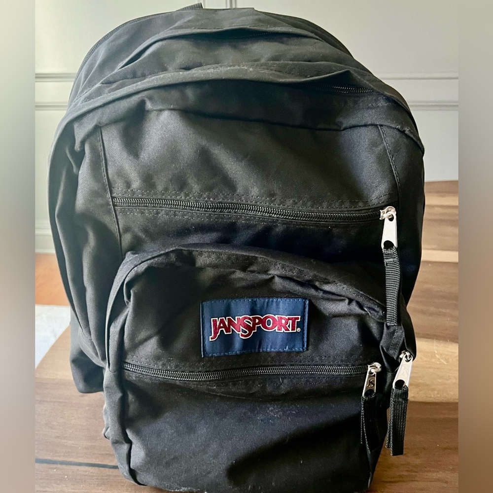 Jansport Big Student Backpack Laptop Compartment Black Nylon 17.5"   New cond.